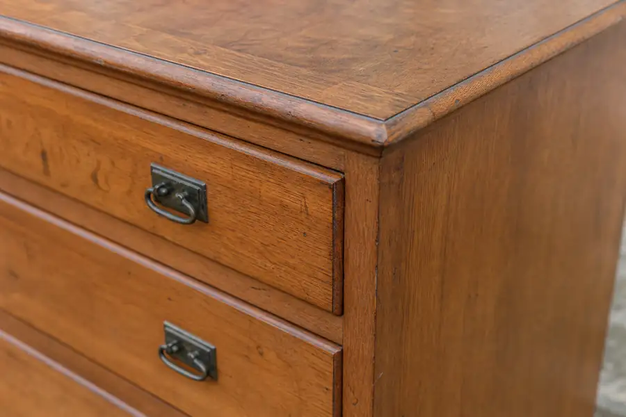 Dresser for online resale